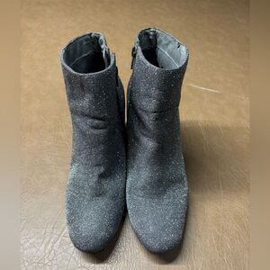 Women’s sparkle boots